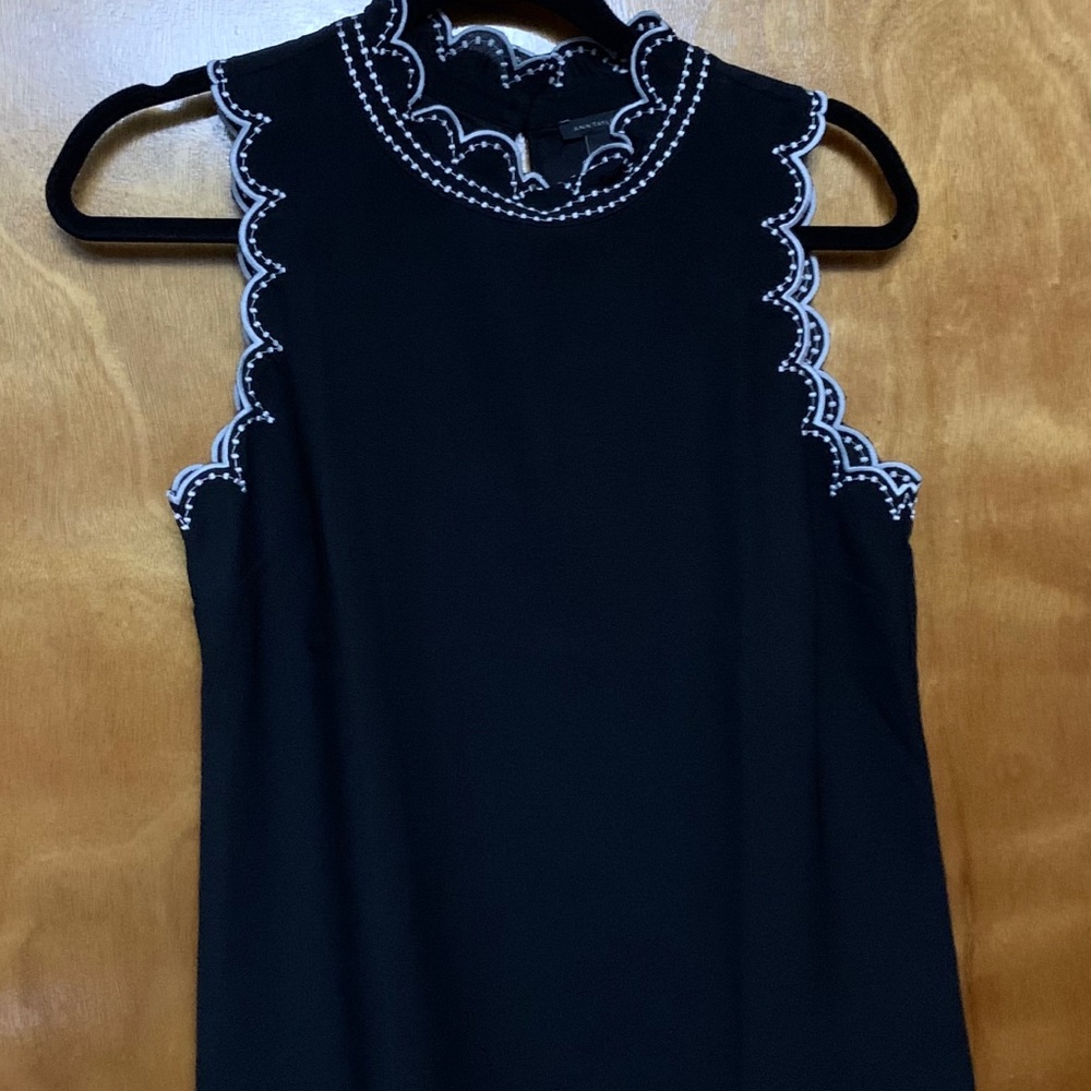 Ann Taylor, scallop tank blouse